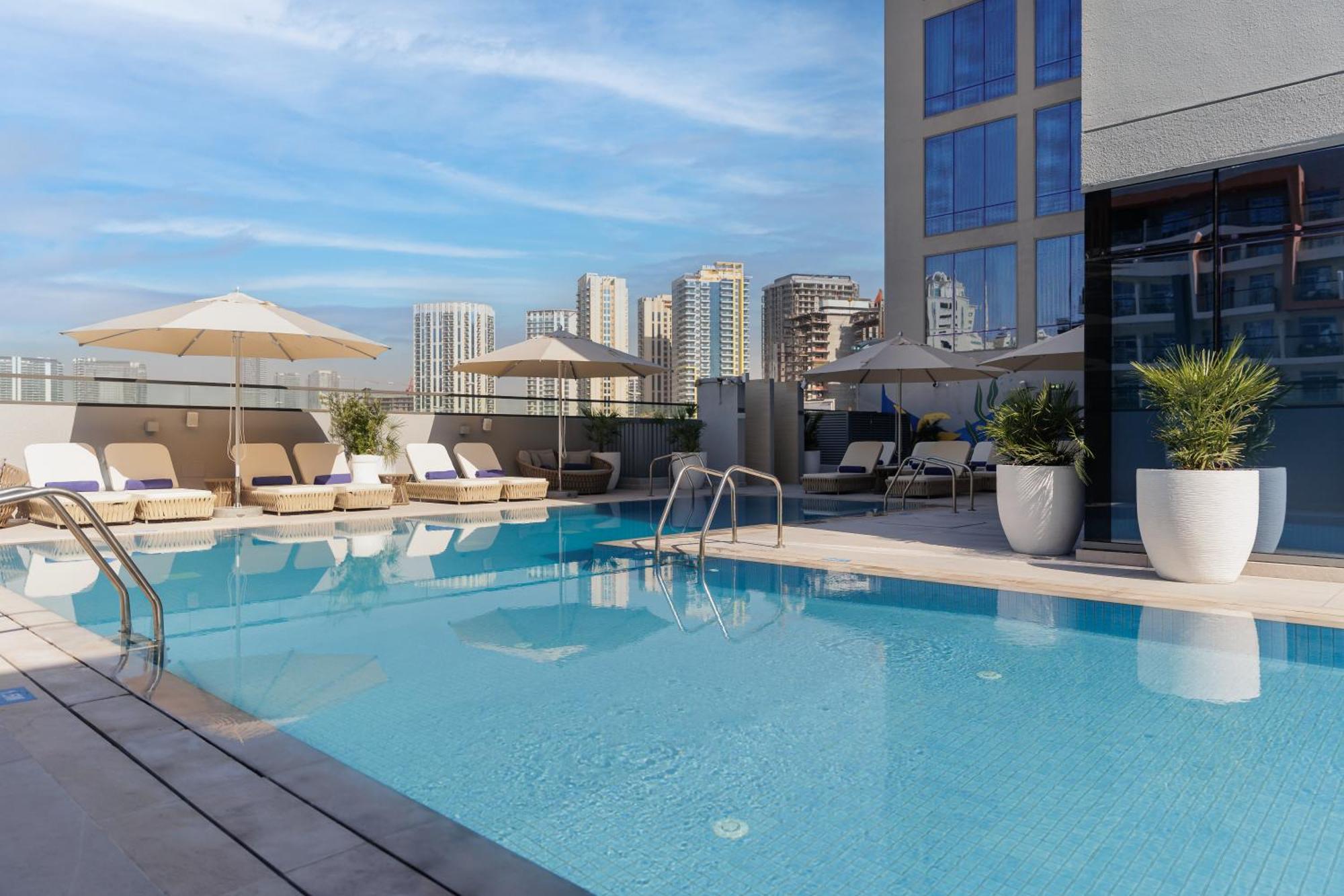 Hotel Avalon Dubai Jumeirah Village Circle Esterno foto