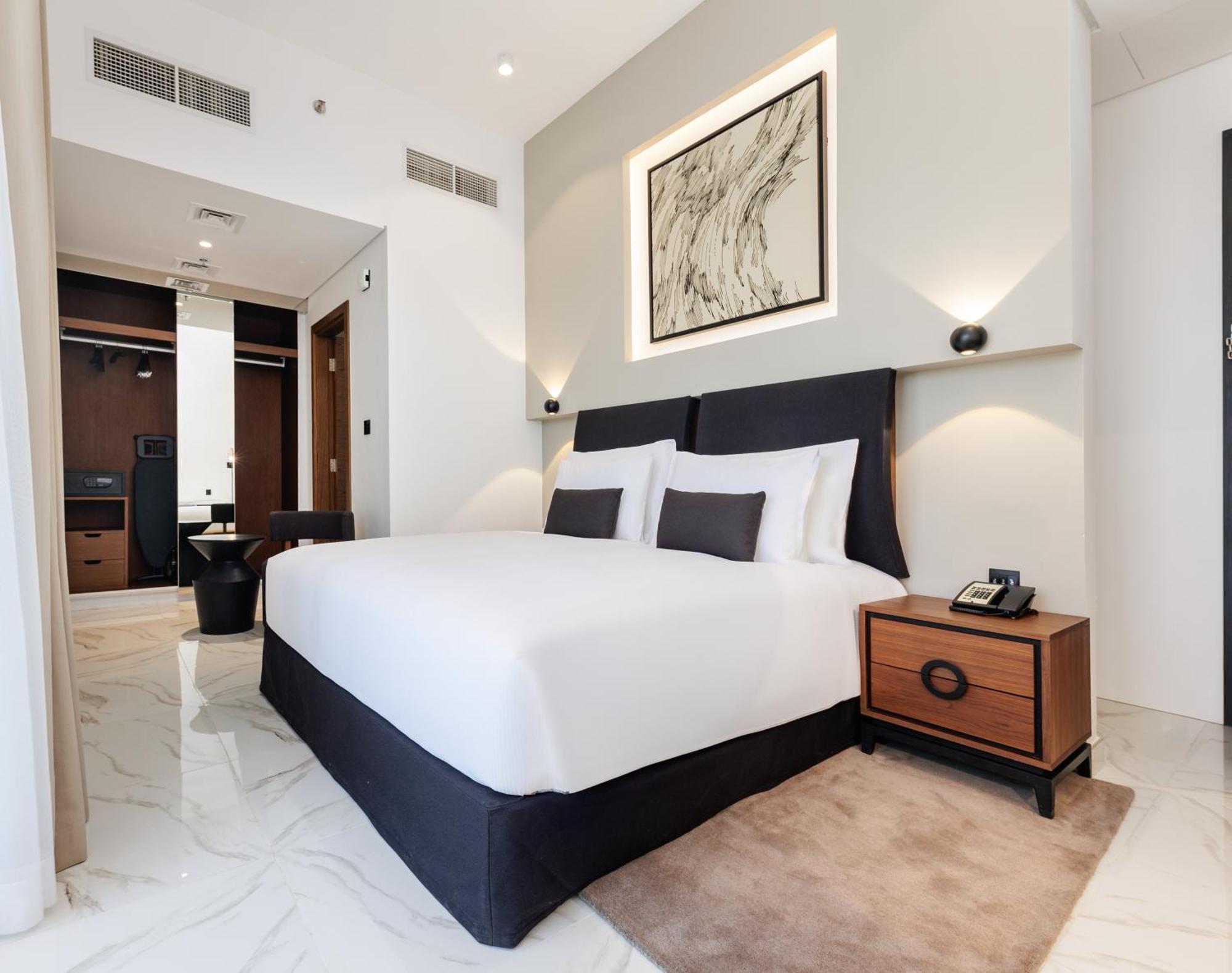 Hotel Avalon Dubai Jumeirah Village Circle Esterno foto